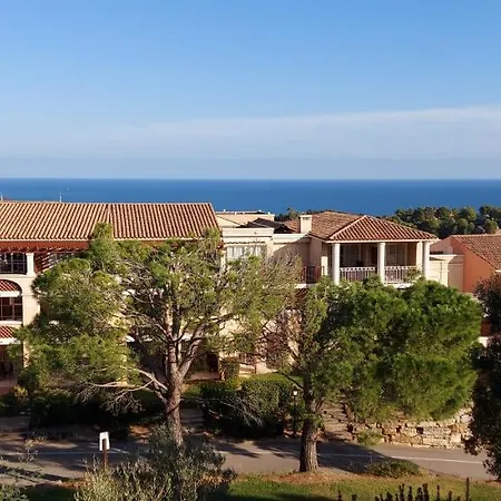 Vue Mer Et Cap Esterel Dans Le Village Pierre Et Vacances *